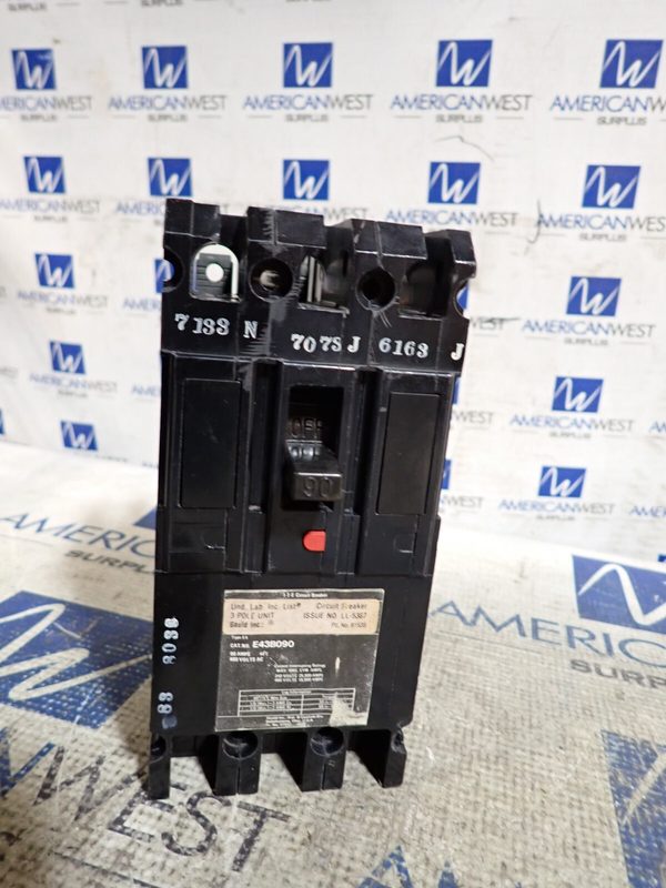 Автоматический выключатель Siemens E43B090