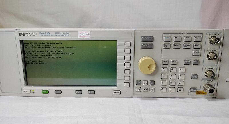 Генератор сигналов Keysight E4421B