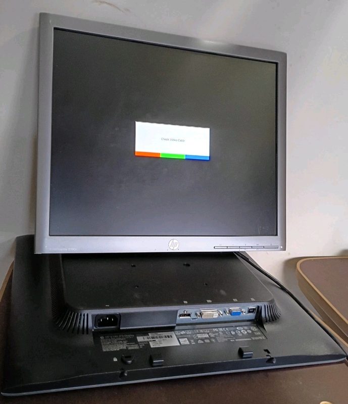 Монитор HPE E4U30A8