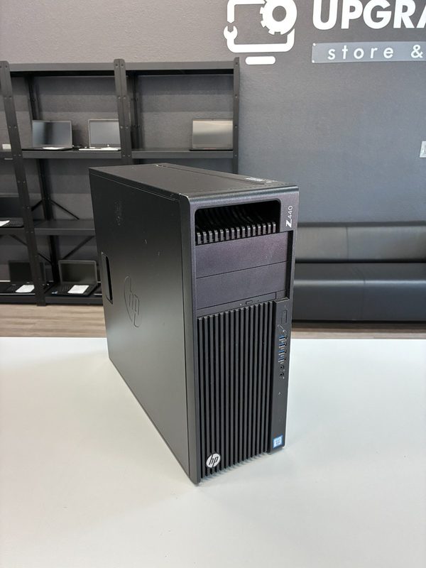 SSD-накопитель HPE E5-1650V4