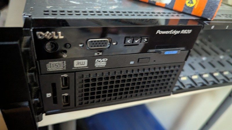 SSD-накопитель Dell E5-4640V2