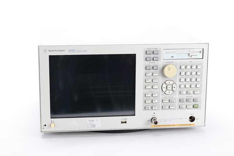 Анализатор цепей Keysight E5061A