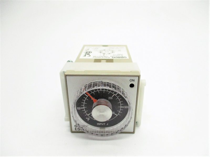Датчик Omron E5C2-R20J