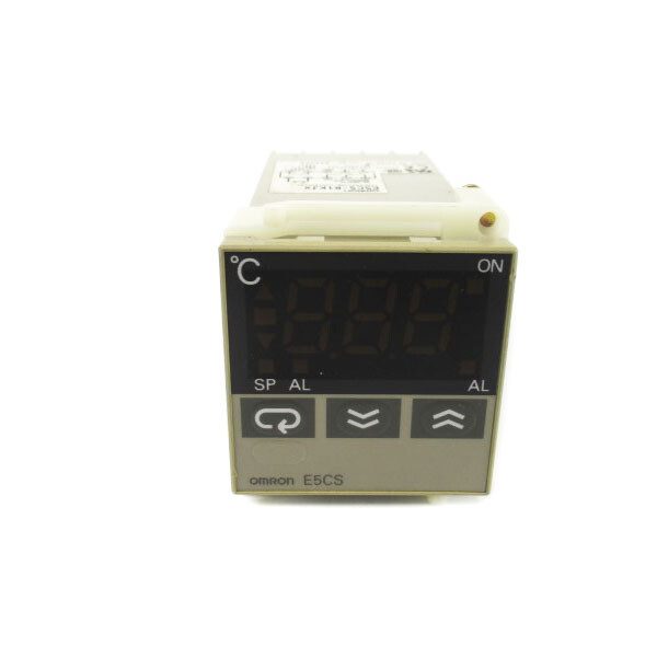 Датчик Omron E5CS-R1KJX