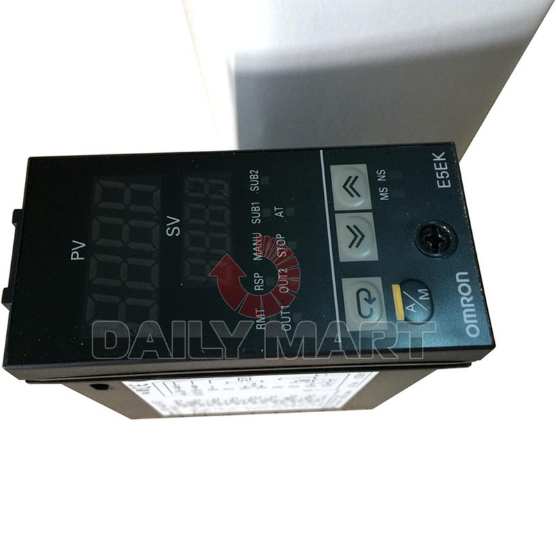 Датчик Omron E5EK-AA2-02