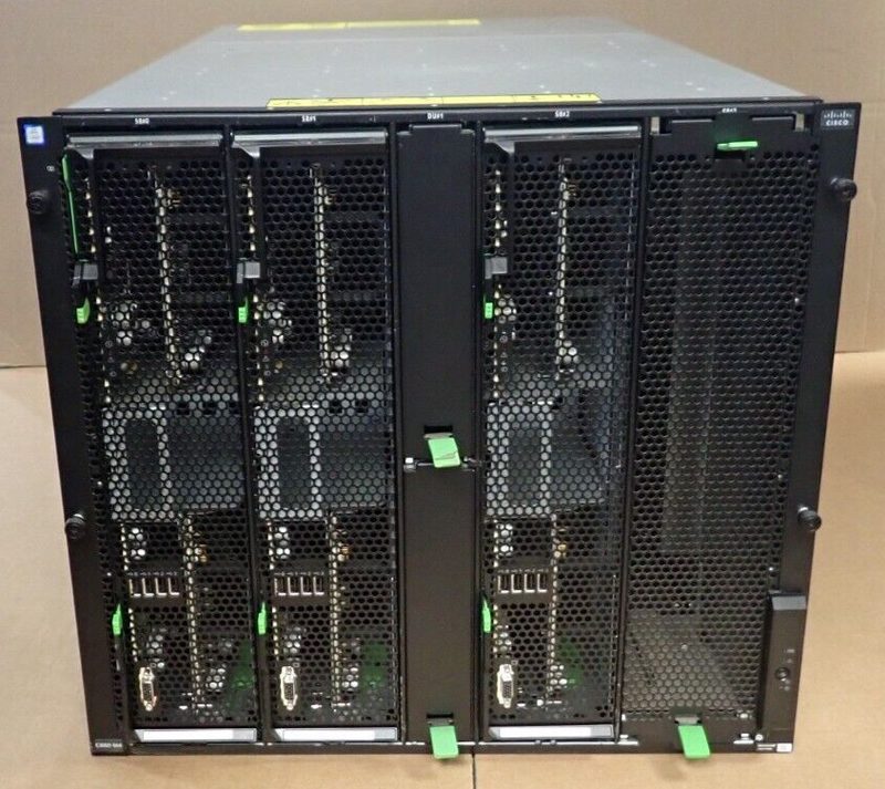 Сервер Cisco E7-8800