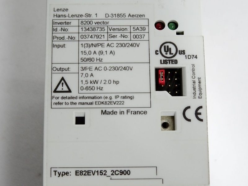 Сервопривод Lenze E82EV152-2C900
