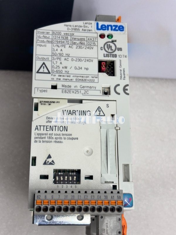 Частотный преобразователь Lenze E82EV251-2C