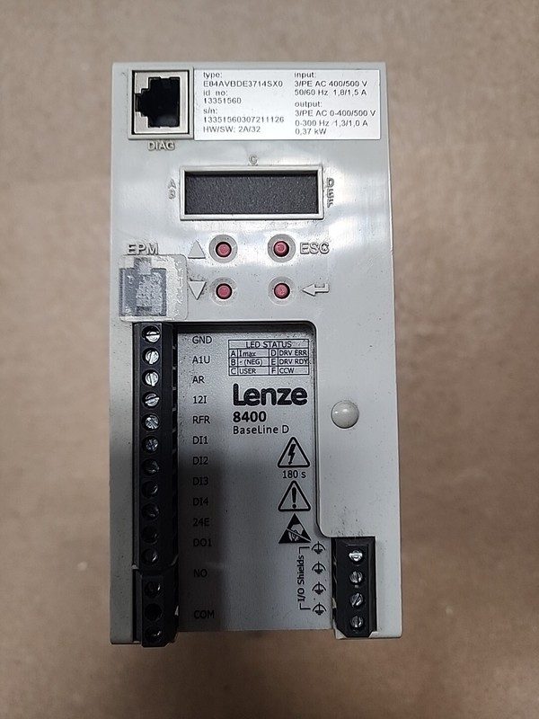 Частотный преобразователь Lenze E84AVBDE3714SX0