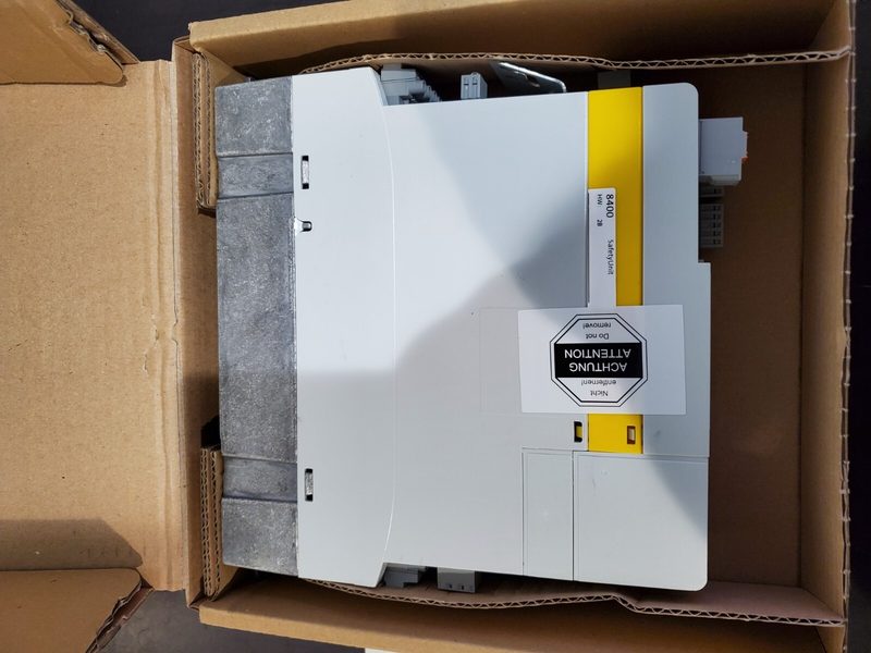 Частотный преобразователь Lenze E84AVSCE3714SB0