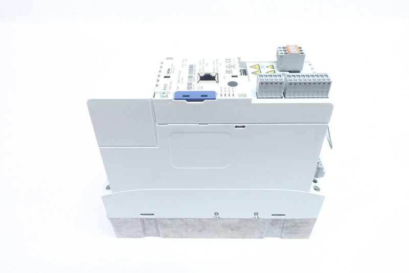 Частотный преобразователь Lenze E84AVSCE7512SX0