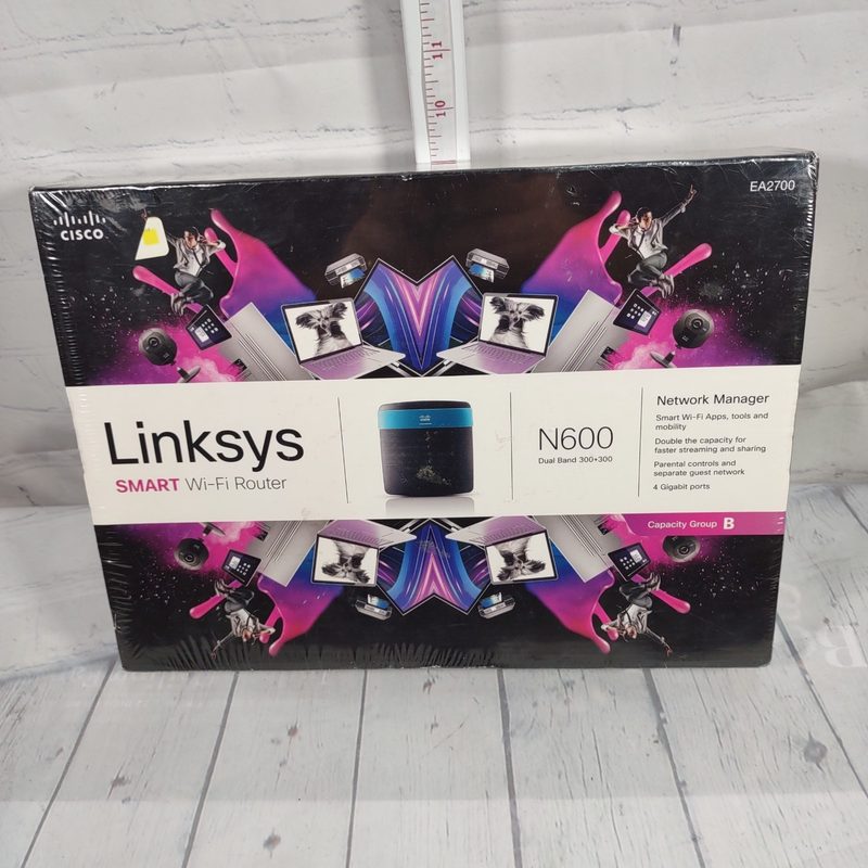 Маршрутизатор Linksys EA2700/N600