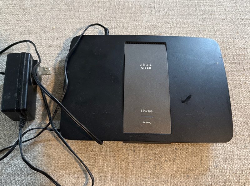 Маршрутизатор Cisco EA6400