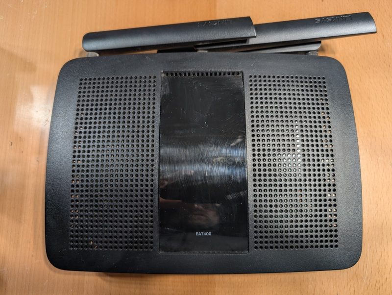 Маршрутизатор Linksys EA7400