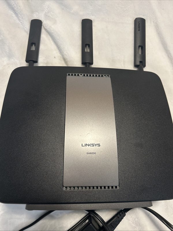 Маршрутизатор Linksys EA9200