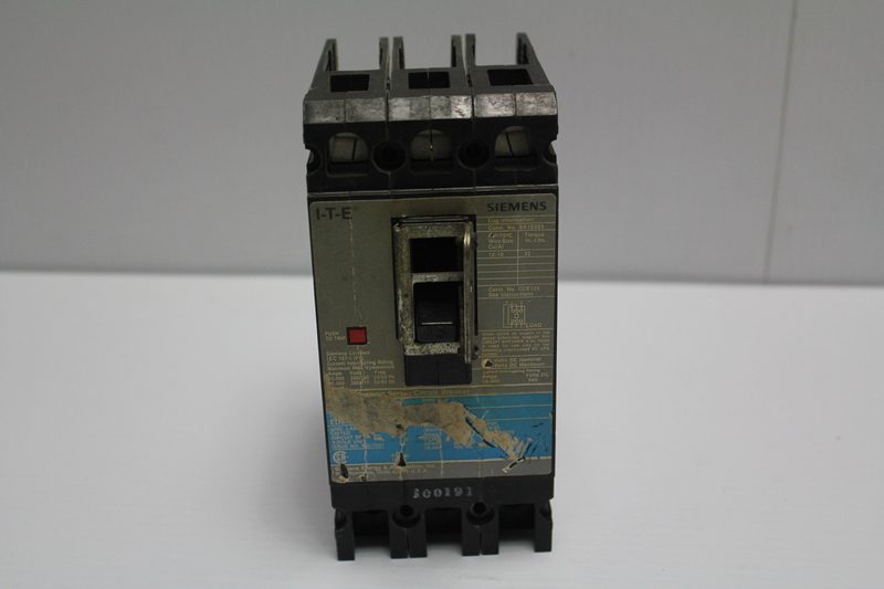 Автоматический выключатель Siemens ED23B015