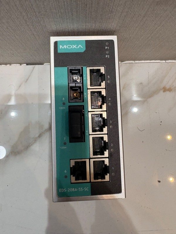IIoT-устройство Moxa EDS-208A-SS-SC-T