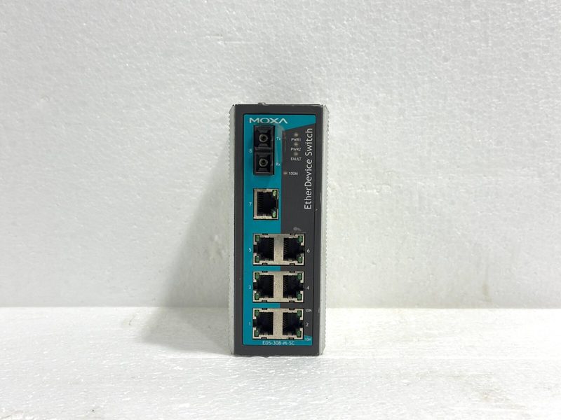 IIoT-устройство Moxa EDS-308-M-SC