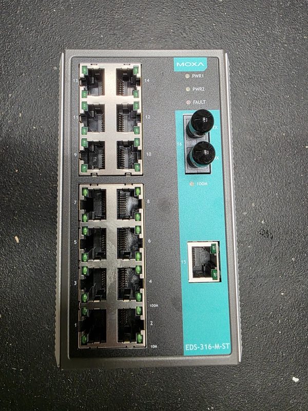 IIoT-устройство Moxa EDS-316-M-ST
