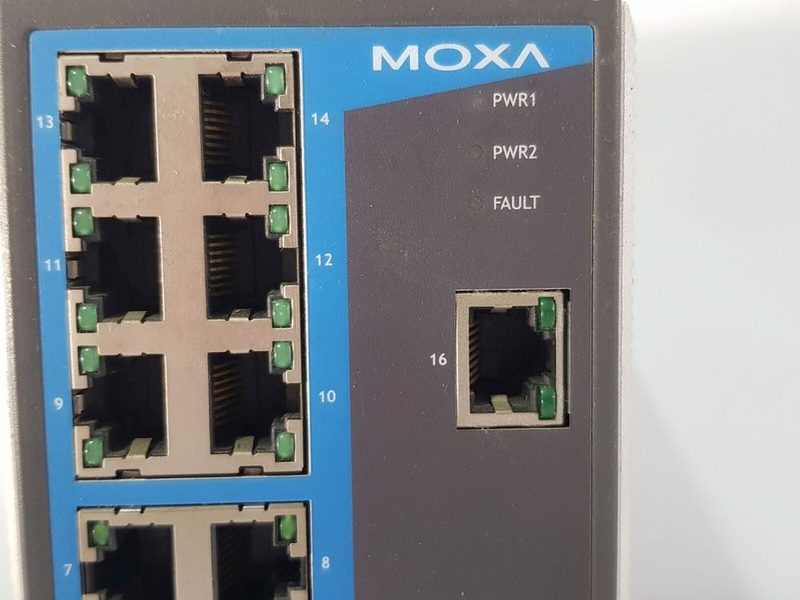 IIoT-устройство Moxa EDS-316-T