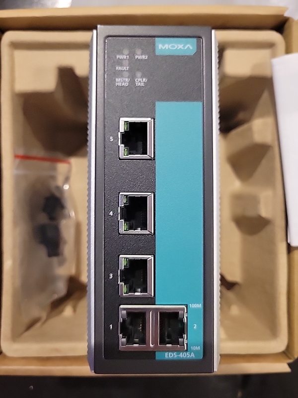 IIoT-устройство Moxa EDS-405A
