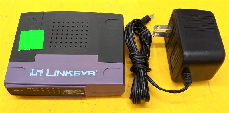 Коммутатор Linksys EFAH05W
