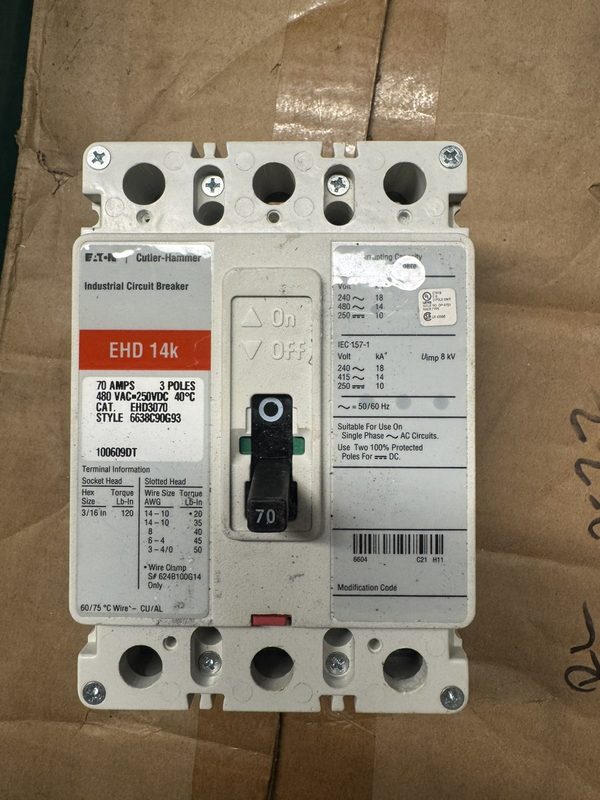 Автоматический выключатель Eaton EHD3070