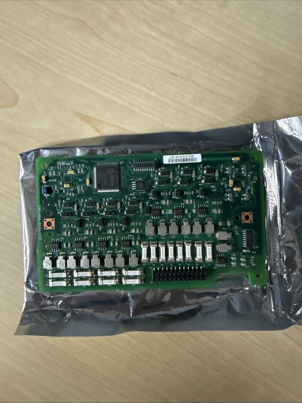 Маршрутизатор Cisco EM3-HDA-8FXS/DID