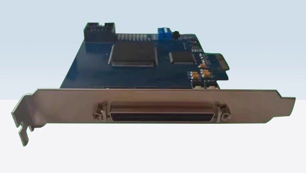 Микросхема ПЛИС Altera EP2C5Q208