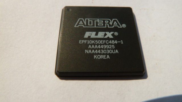 Микросхема ПЛИС Altera EPF10K50EFC484-1