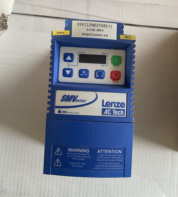 Частотный преобразователь Lenze ESV112N02YXB571