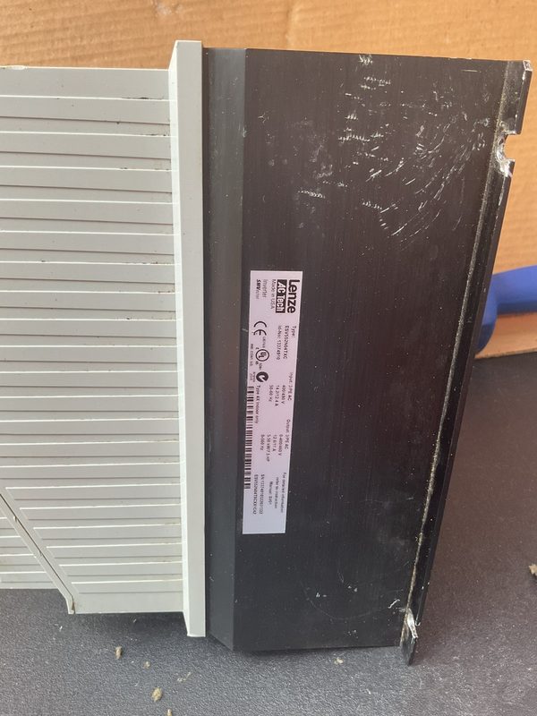 Частотный преобразователь Lenze ESV222N02YMC