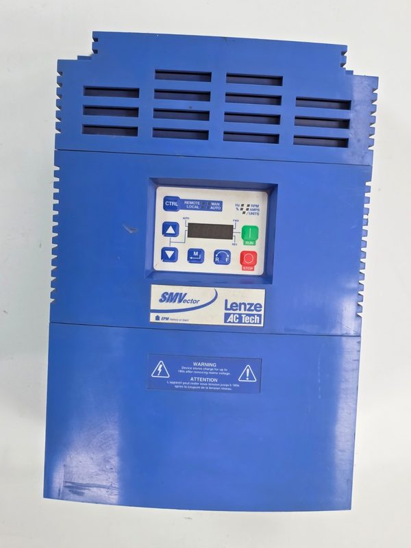 Частотный преобразователь Lenze ESV303N06TXB