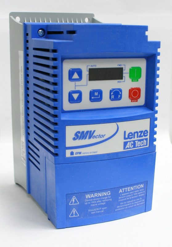 Частотный преобразователь Lenze ESV402N02TXB