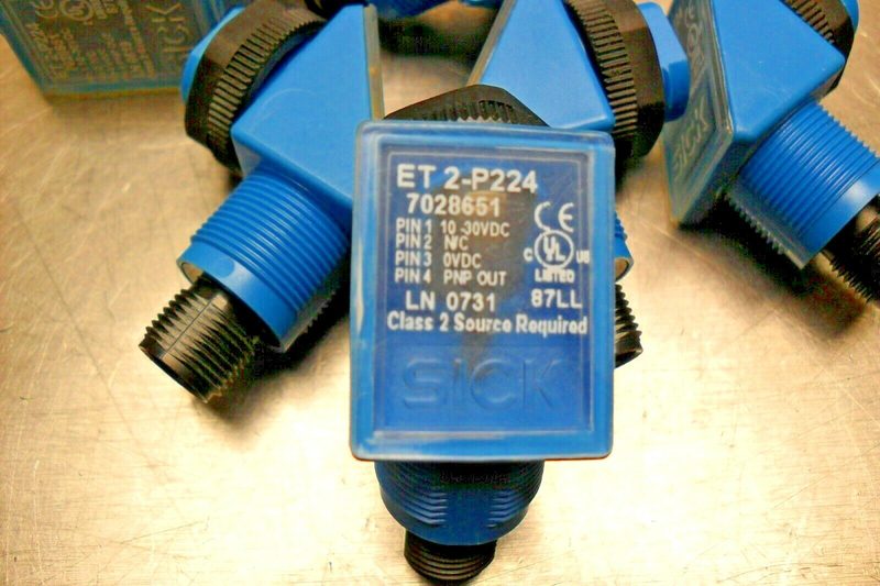 Фотоэлектрический датчик SICK ET2-P224