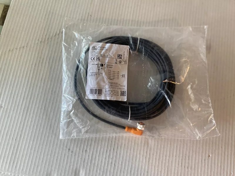 Датчик приближения ifm EVC549
