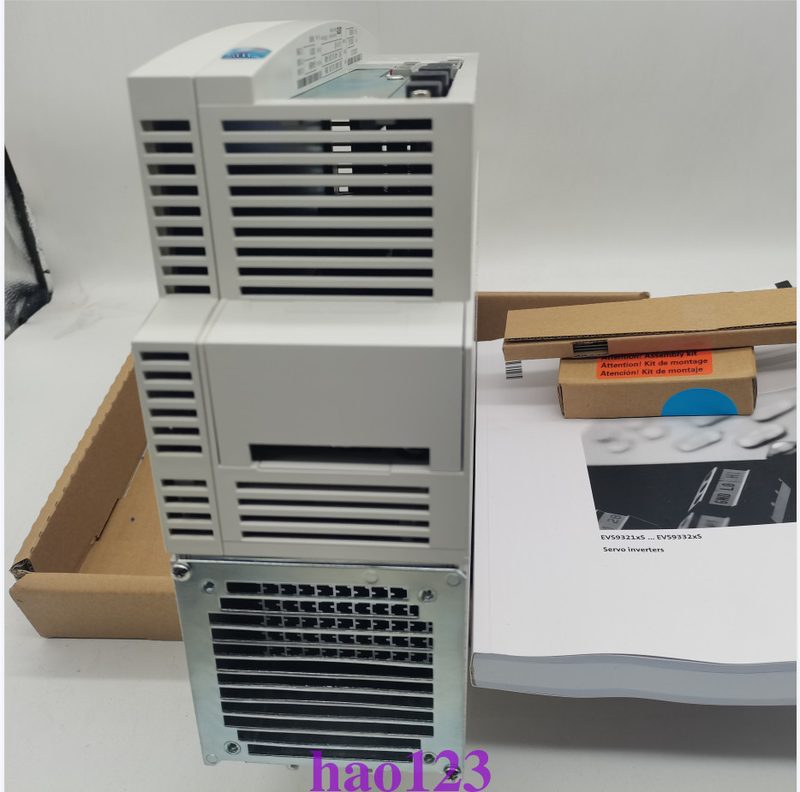 Частотный преобразователь Lenze EVF9328-EH