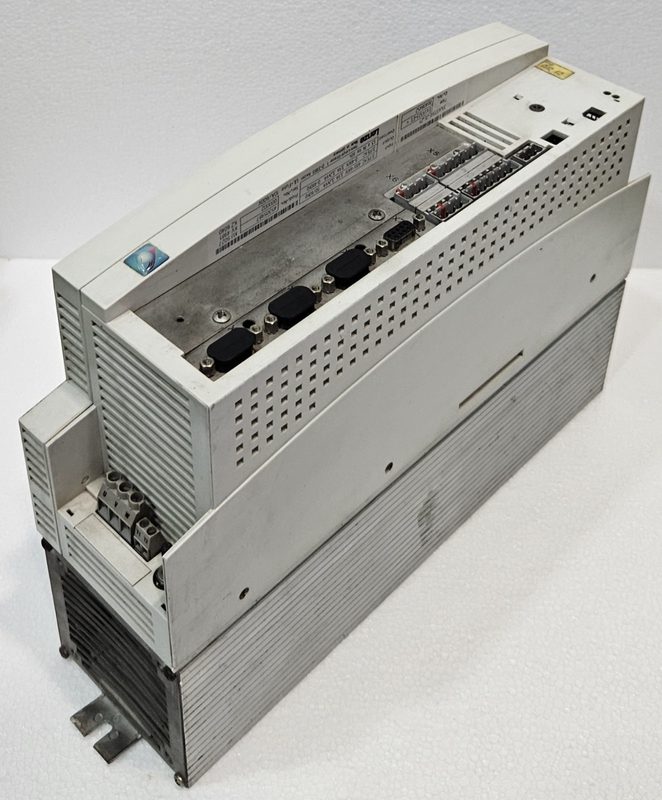 Сервопривод Lenze EVS9323-ES