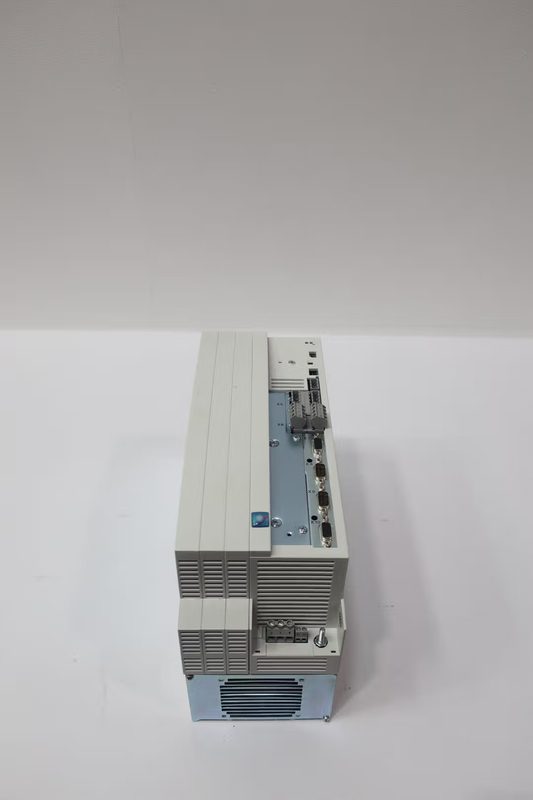 Сервопривод Lenze EVS9325-EK