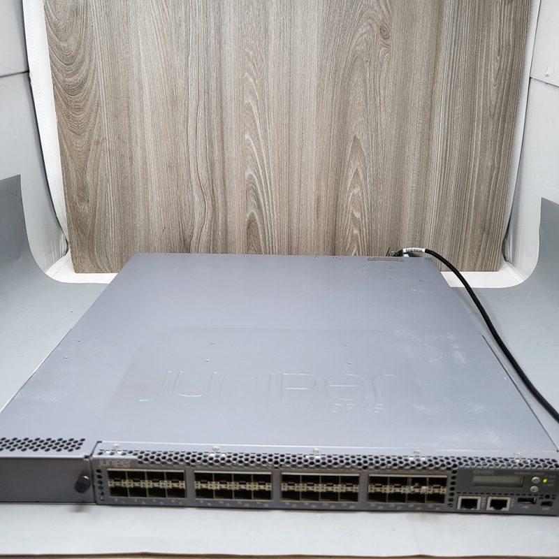 Коммутатор Juniper EX4550