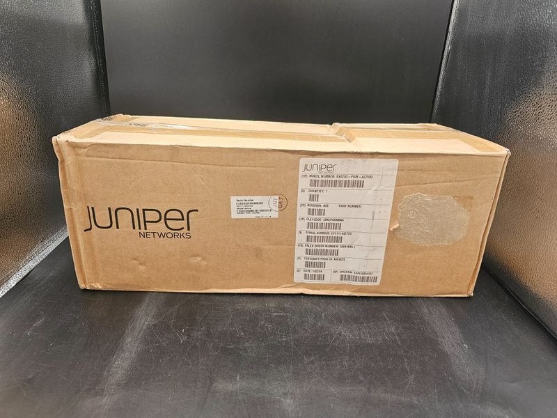 Блок питания Juniper EX6200-PWR-AC2500