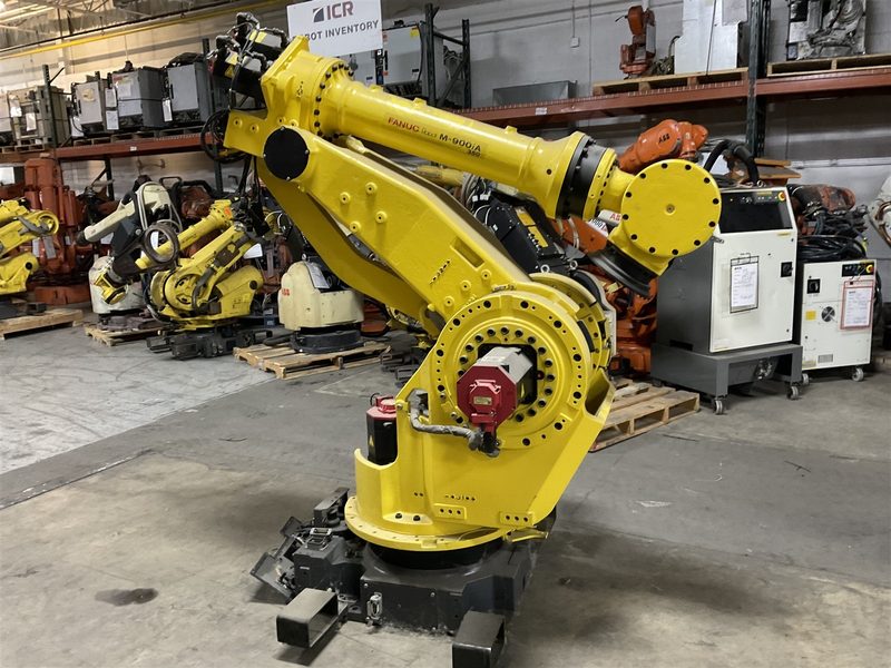 Робот FANUC F-66880