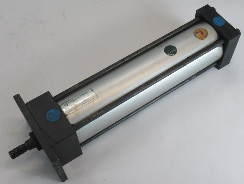 Пневмоцилиндр Numatics F1AM-09A2C-D2A0