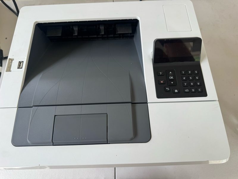 Лазерный принтер HPE F2A69A
