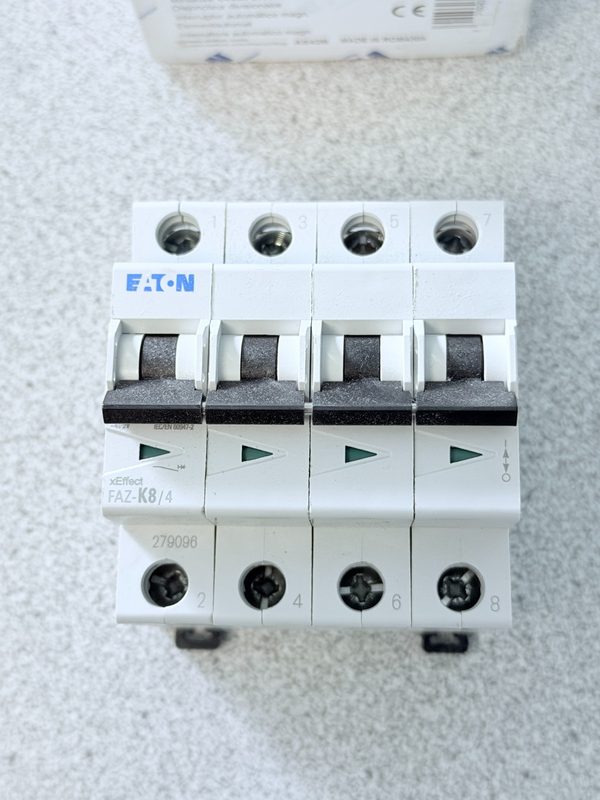 Автоматический выключатель Eaton FAZ-K4/8