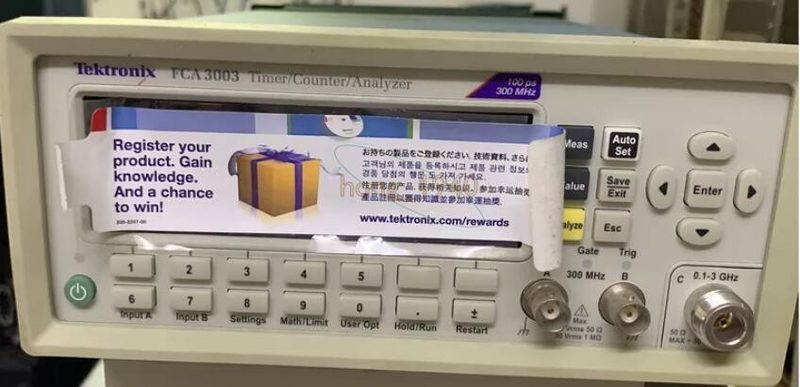 Анализатор Tektronix FCA3003
