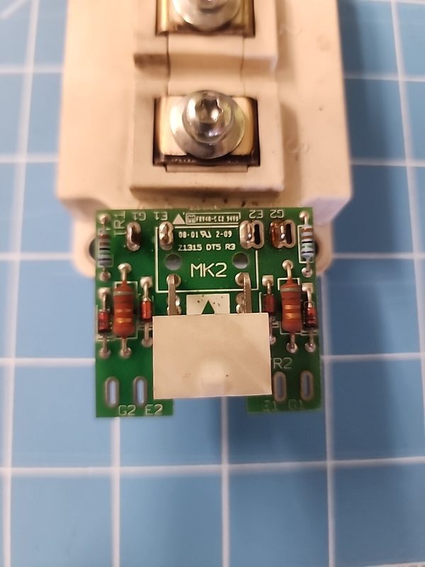 Силовой модуль IGBT FF200R12KE3