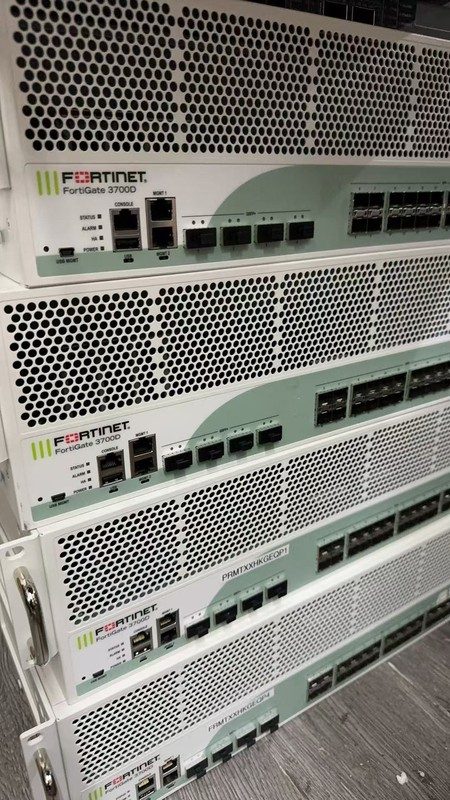 Межсетевой экран Fortinet FG-3700D