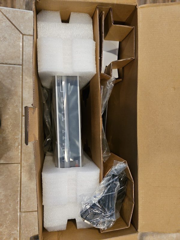 Межсетевой экран Fortinet FG-80CM
