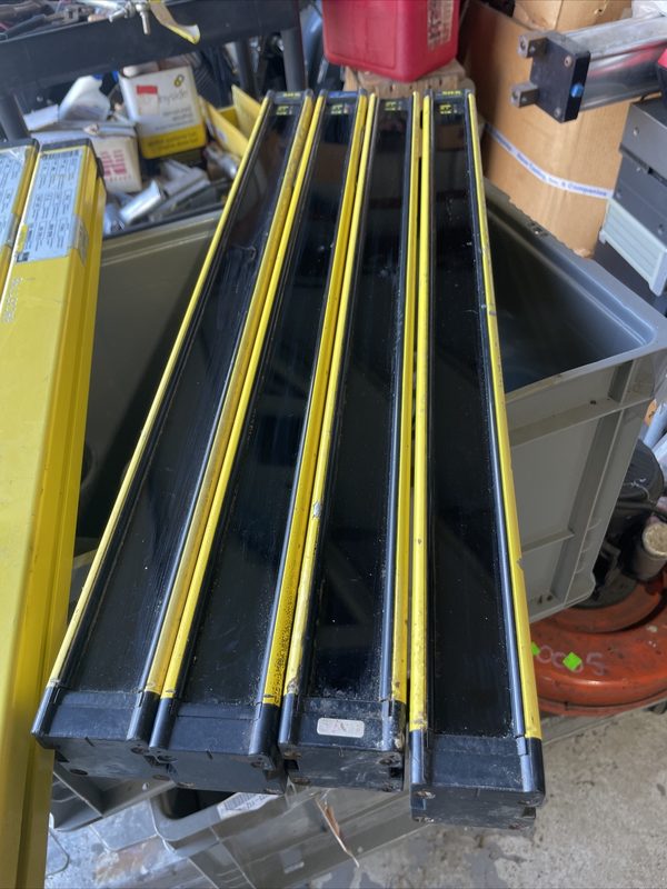Световая завеса SICK FGSE600-211